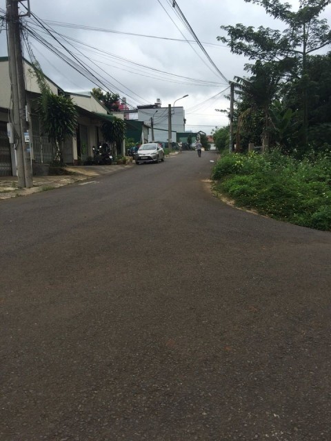 Bán đất mặt tiền đường Trần Phú tại...