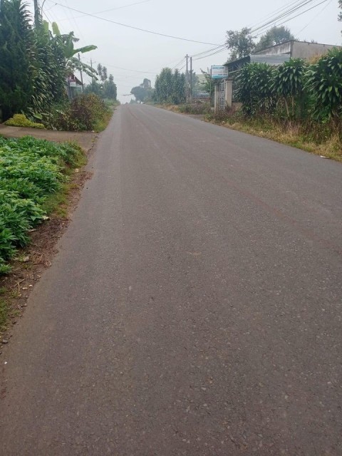 Bán nhanh một lô đất mặt tiền đường nhựa...
