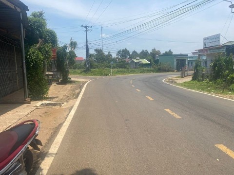 Bán nhanh 1 Miếng đất ở xã Lộc...