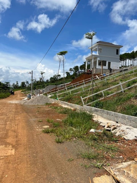 BÁN ĐẤT MẶT TIỀN TRUNG TÂM XÃ B&#8217;LÁ...