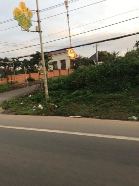 Cần bán đất full thổ cư khu 2/9 khu dân...