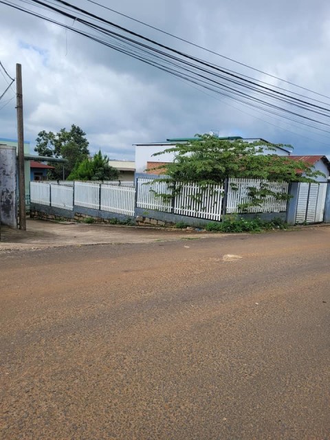 Bán lô đất đường hai  bà  trưng thị trấn...