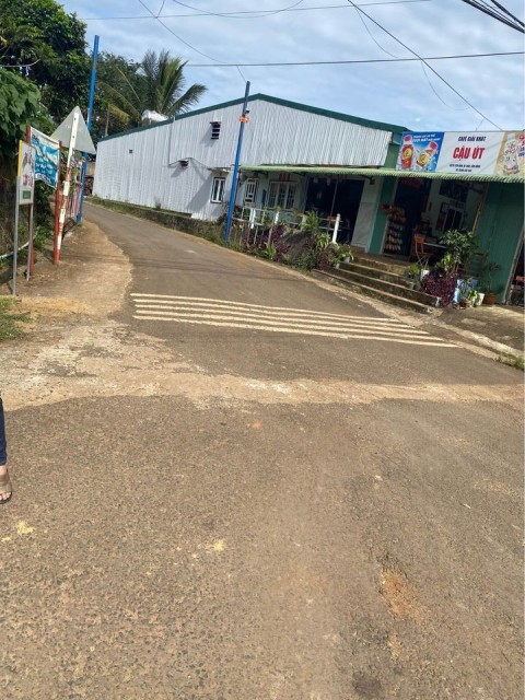 Cần Bán Lô Đất Vị Trí Đắc Địa tại xã...