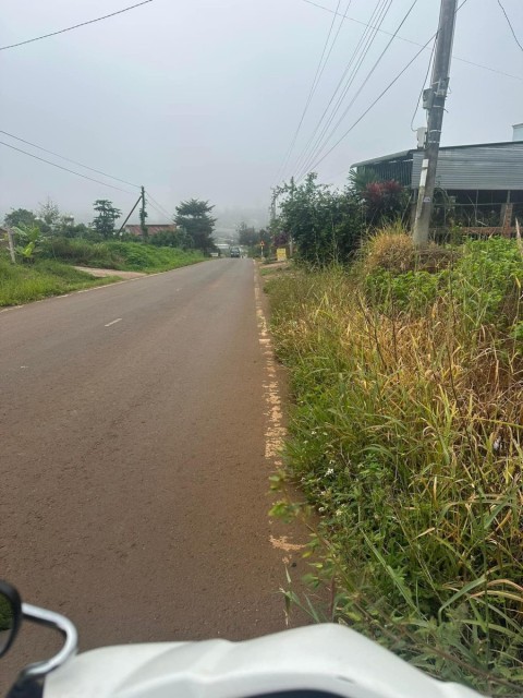 Bán đất mặt đường nhựa đan phượng Lâm Hà...