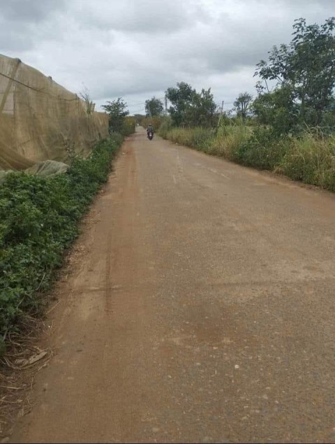 Bán đất  sào lên  được thổ cư thuộc xã...