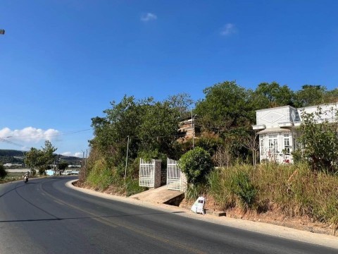 Cần bán lô đất mặt tiền quốc lộ 27 giá...