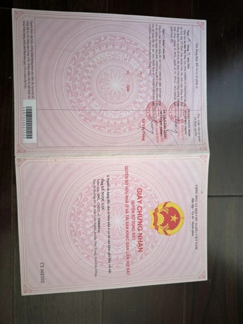 Cần bán lô đất 2 mặt tiền đường nhựa Xã...