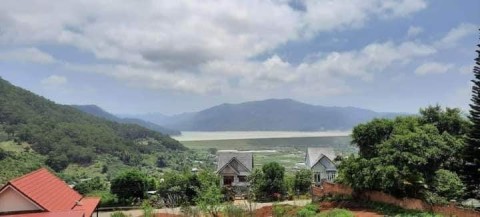 Cần tiền bán nhanh lô đất 900 mét vuông...