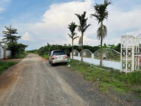 Cần bán lô đất 1.083m2 Đường 21 ,Thôn 9,...