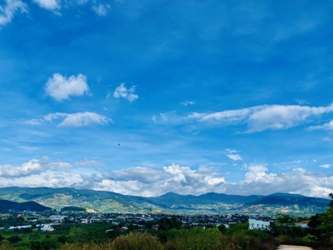 Bán 579m2 đất VIEW Đẹp,Toàn Cảnh Thị...