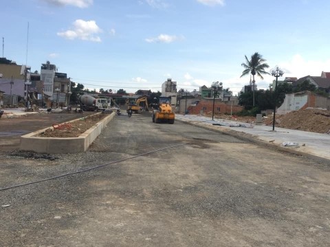 Cần bán lô đất tại trung tâm thương mại...