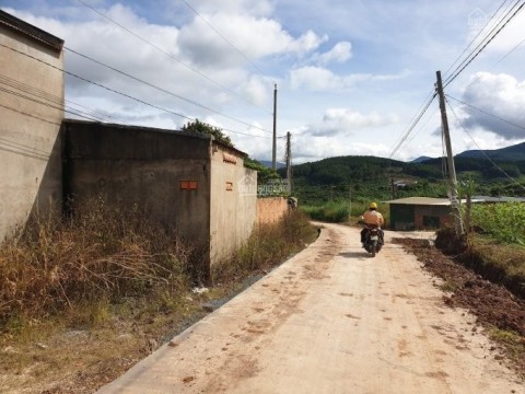 BÁN LÔ ĐẤT THỊ TRẤN ĐINH VĂN LÂM HÀ DIỆN...