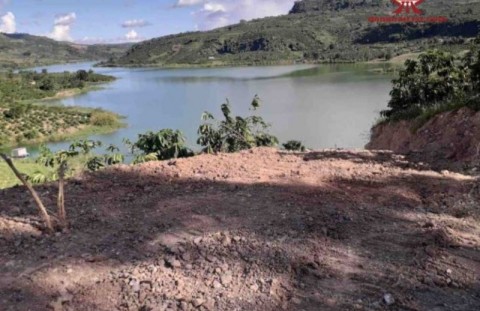 Cần Bán Lô Đất 2,3 Hecta View Sông Đồng...