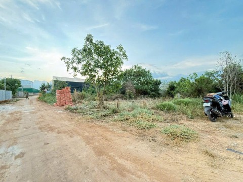 Lô đất ở Đông Thanh ngang 10m cách đường...