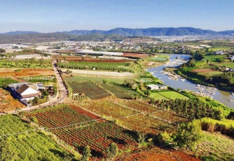 Cần bán lại mảnh 2 mặt tiền đường bê...