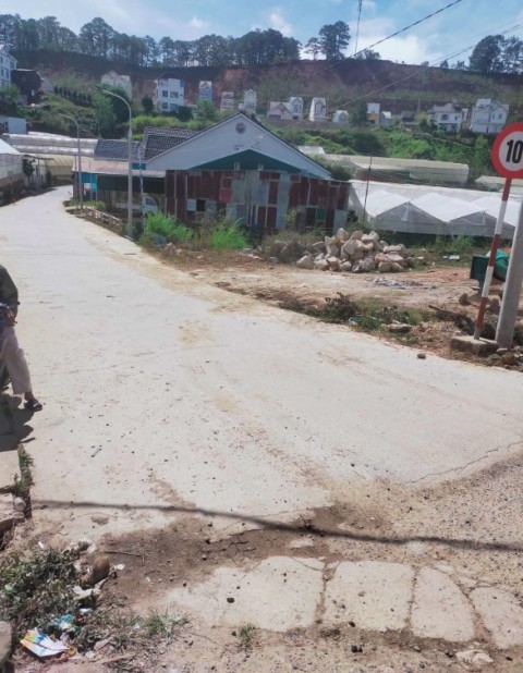 Cần bán lô đất nền thị trấn - Bnor C