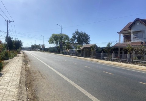 Chính chủ cần bán 3000m2 (32x95), đường...