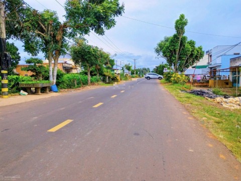 Bán Mặt tiền đường nhựa xã Tân Thành,...