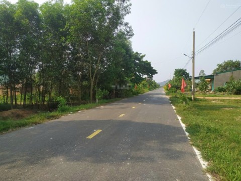 Cần bán đất MT đường DH2 DT 7x30m TC...