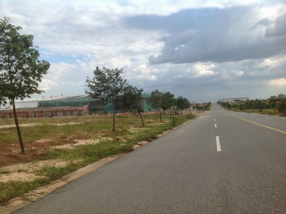 can ban lo dat ngay dinh tien hoang