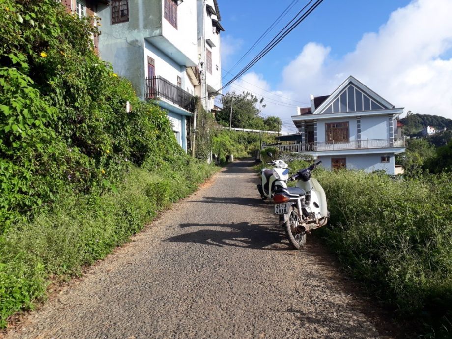 ban dat mat tien trung tam cho da lat