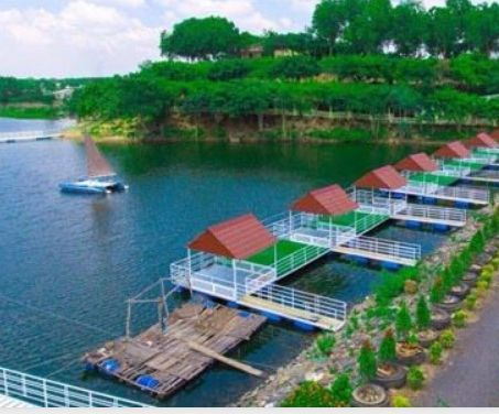 ban lo goc 3 mat tien ngay duong 36m doi dien khu du lich