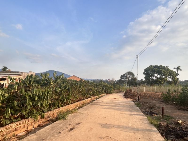 ban gap lo dat 631m2 view suoi dep thi tran nam ban