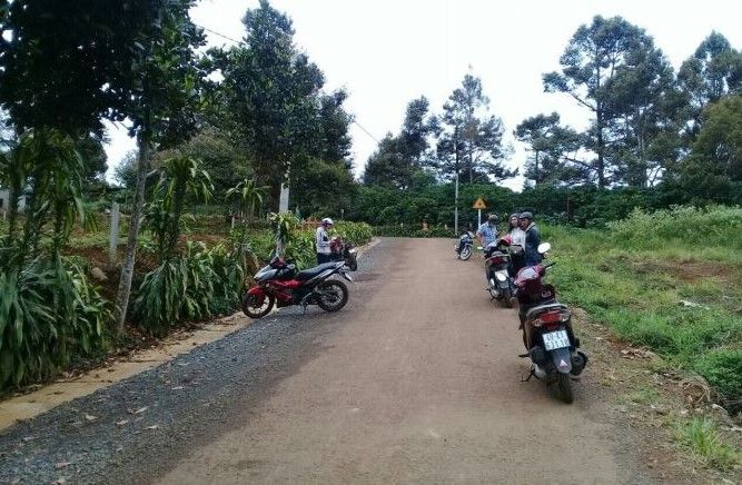 dat nghi duong xa dam bri