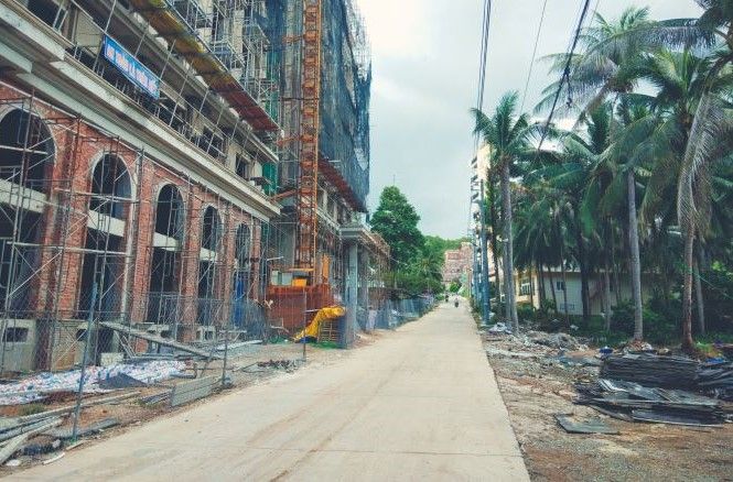 dat hem khach san ocsen bar tai duong dong