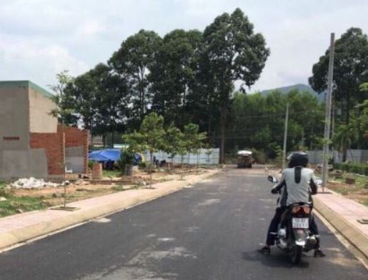 ban dat mat tien 2 9 so rieng 100m2 gia 890tr ngay duong ra bien xay dung ngay