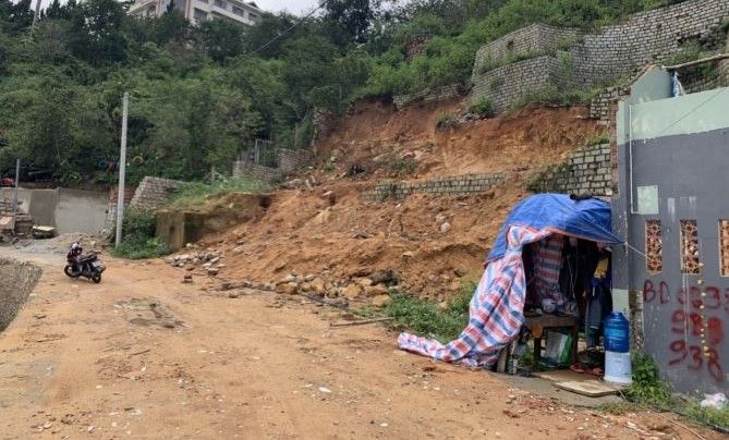 ban gap lo dat biet thu 200m2 tai hoang hoa tham  p10