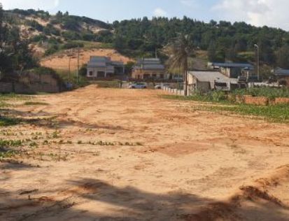 ban dat 1648m2 mat tien bien lac long quan tien thanh
