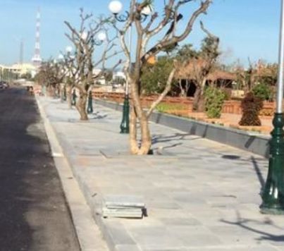 can ban gap lo mat tien huynh thuc khang   co so hong rieng   940tr 200m2   tho cu 100
