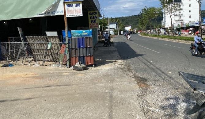 ban manh dat 406m2 dat pho tay cua lap   tran hung dao